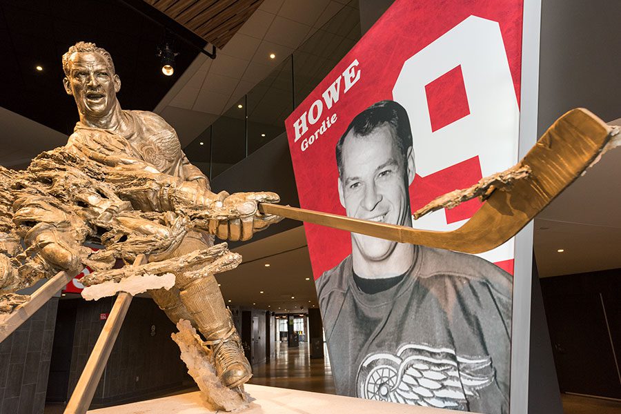 The retail design at the Detroit Pistons & Detroit Red Wings Team Store.