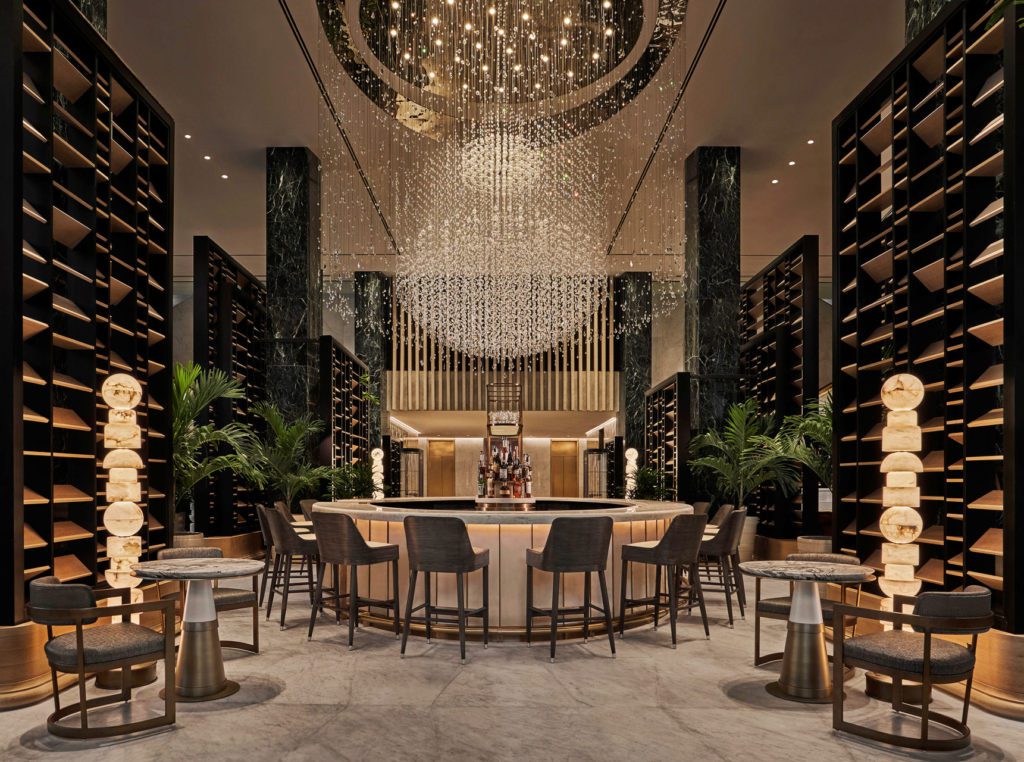 Four Seasons New Orleans Chandelier Bar - CambridgeSeven