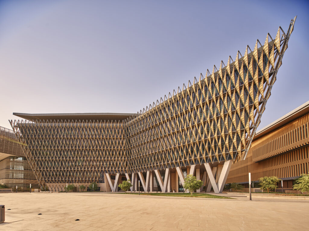 Kuwait University features design elements that combat extreme weather. 